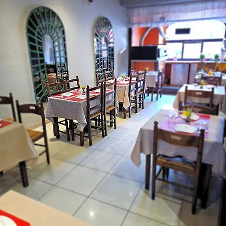 Hotell Du Commerce Et De Navarre Lourdes