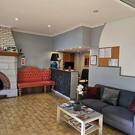 Du Commerce Et De Navarre Hotell